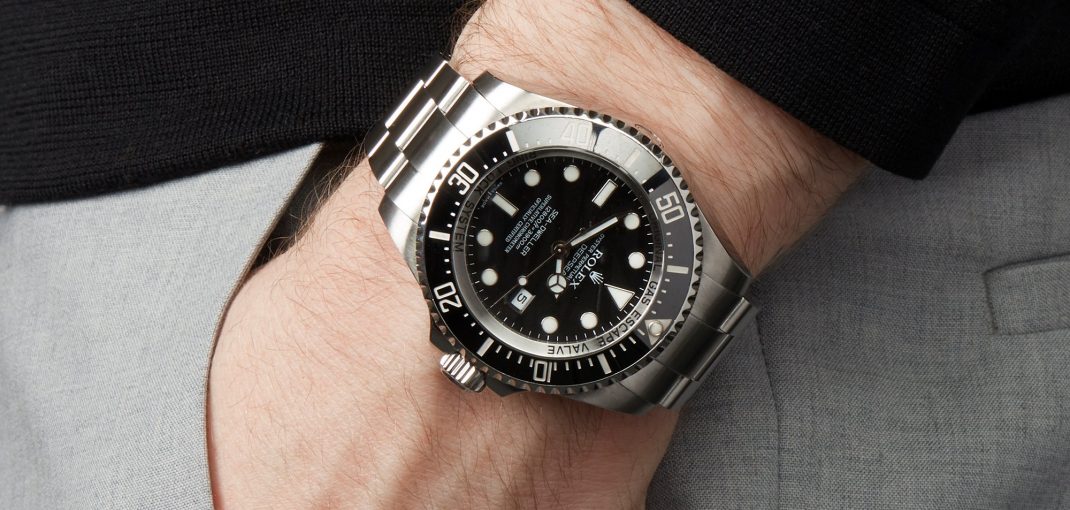 What is the difference between Rolex Sea-Dweller Deepsea 126660 and 116660?