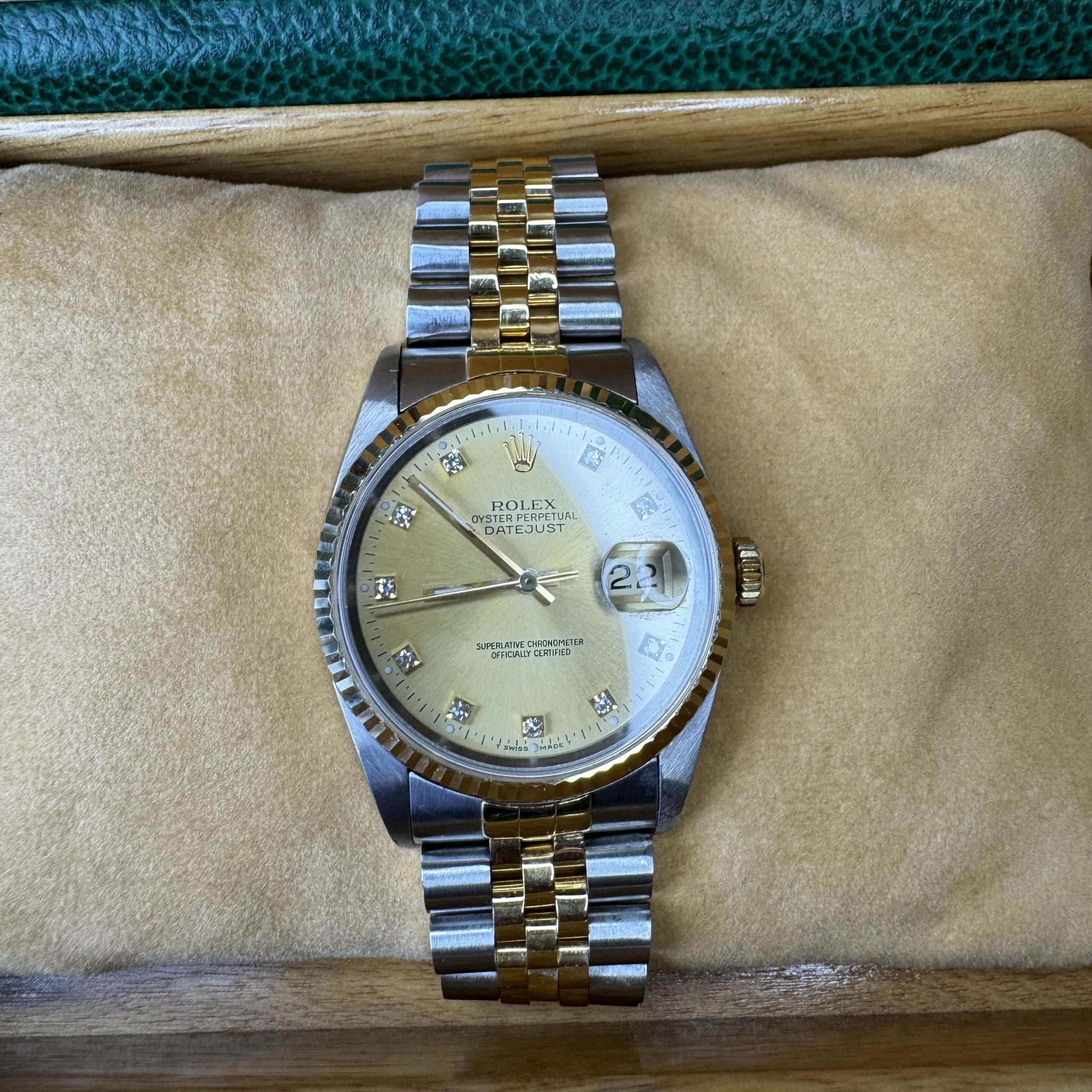 Rolex Datejust 36mm 16233 Champagne Diamond Dial