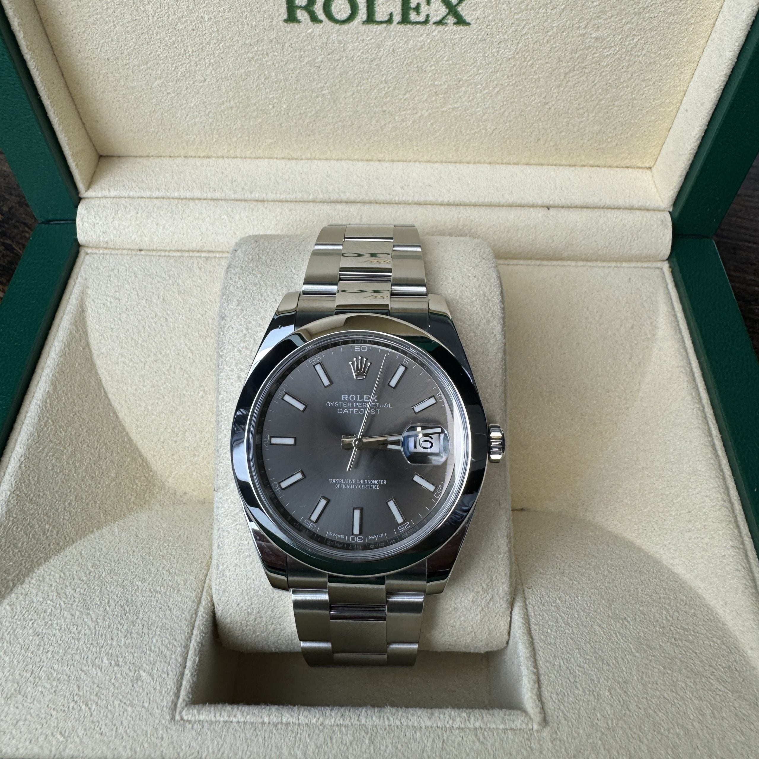 Rolex Datejust 41 126300 Rhodium Dial