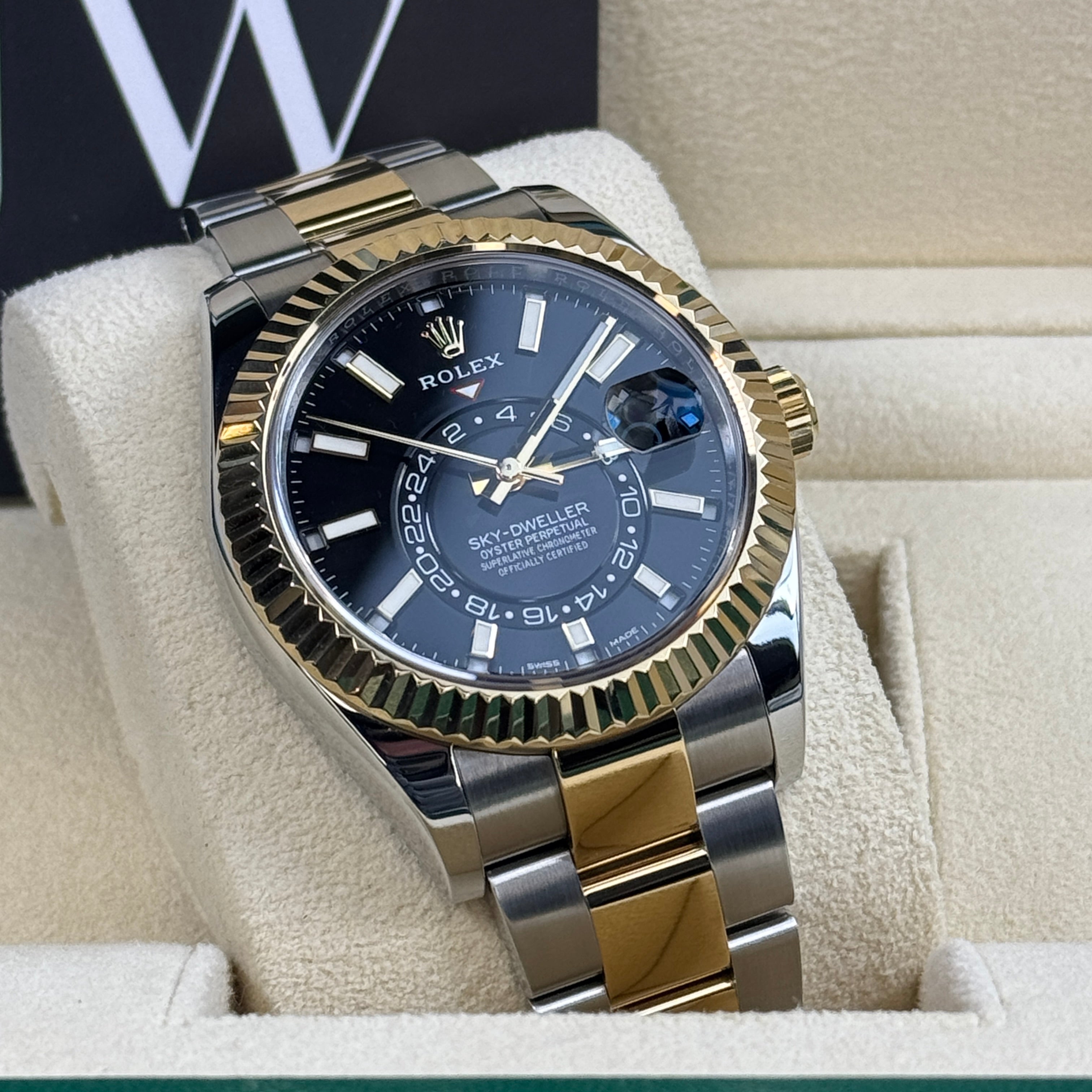 Rolex Sky-Dweller 326933 42mm Black Dial 2021