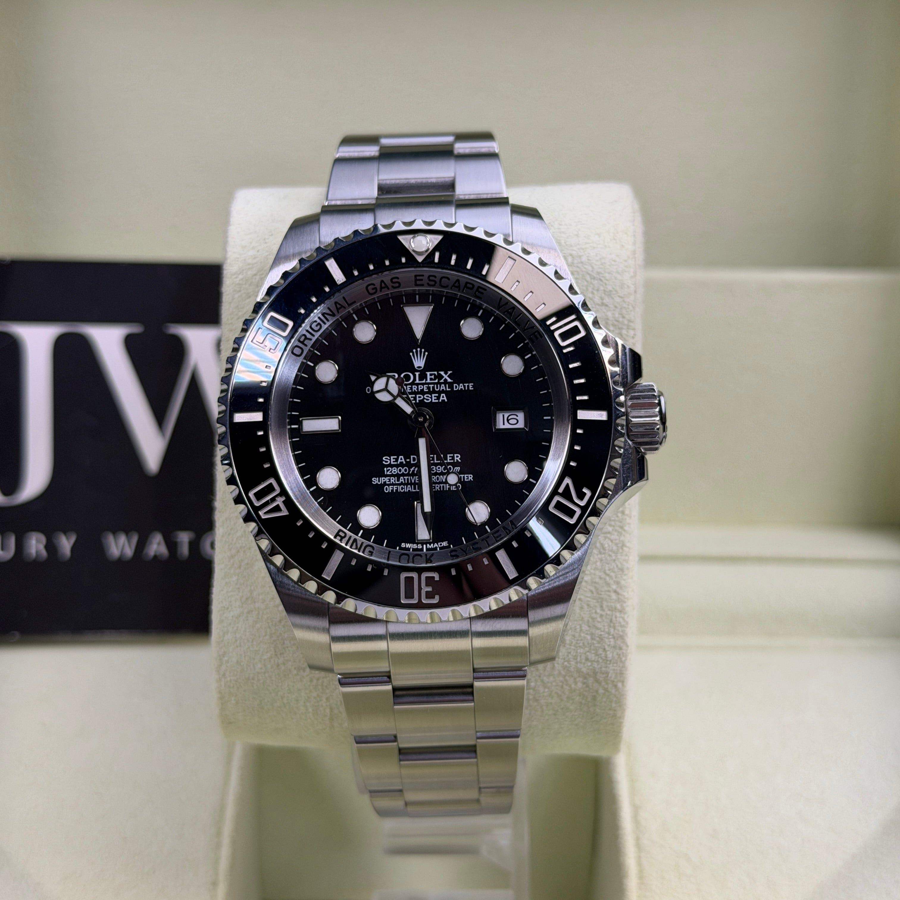 Rolex Sea-Dweller Deepsea 116660 2013