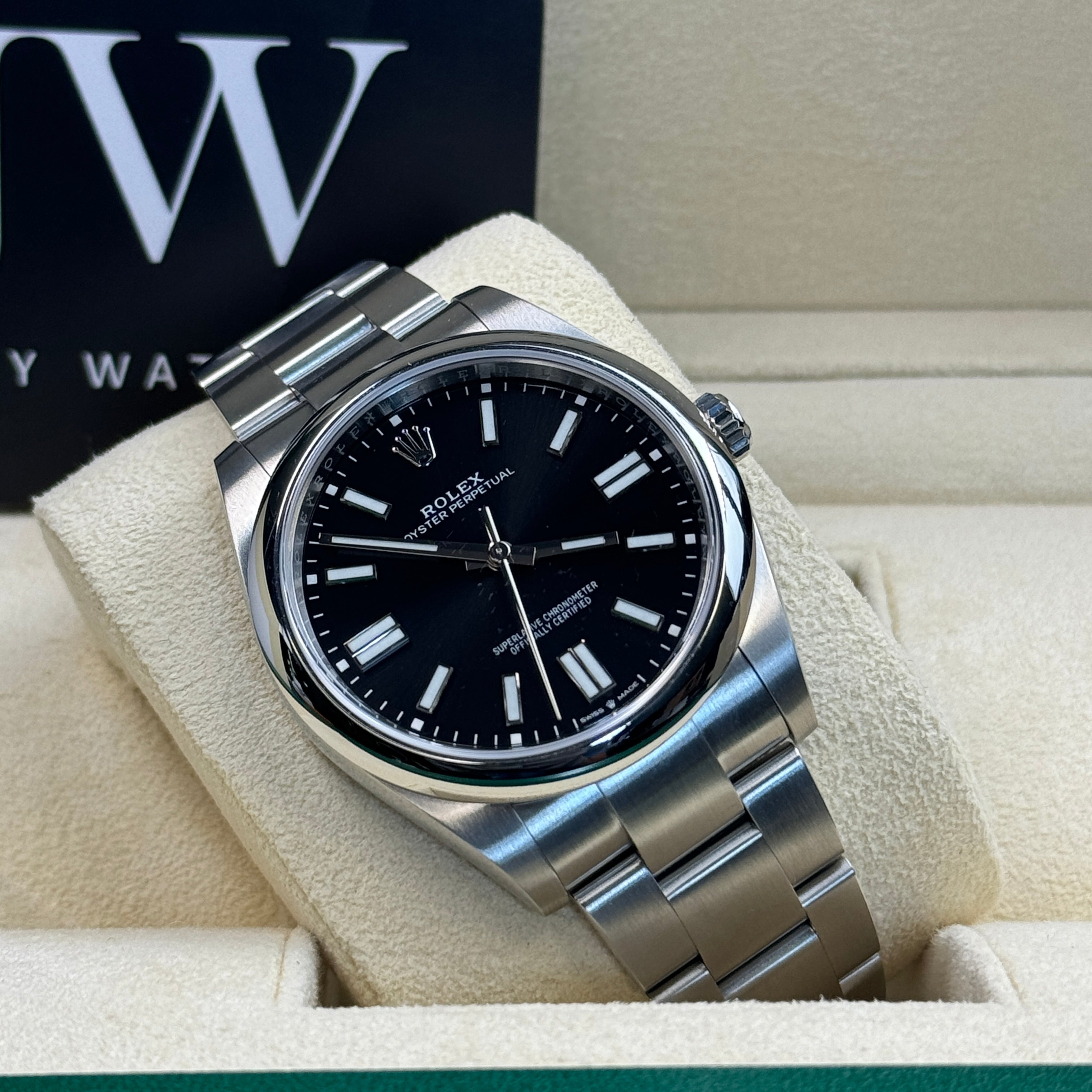 Rolex Oyster Perpetual 41 124300 Black Dial 2024