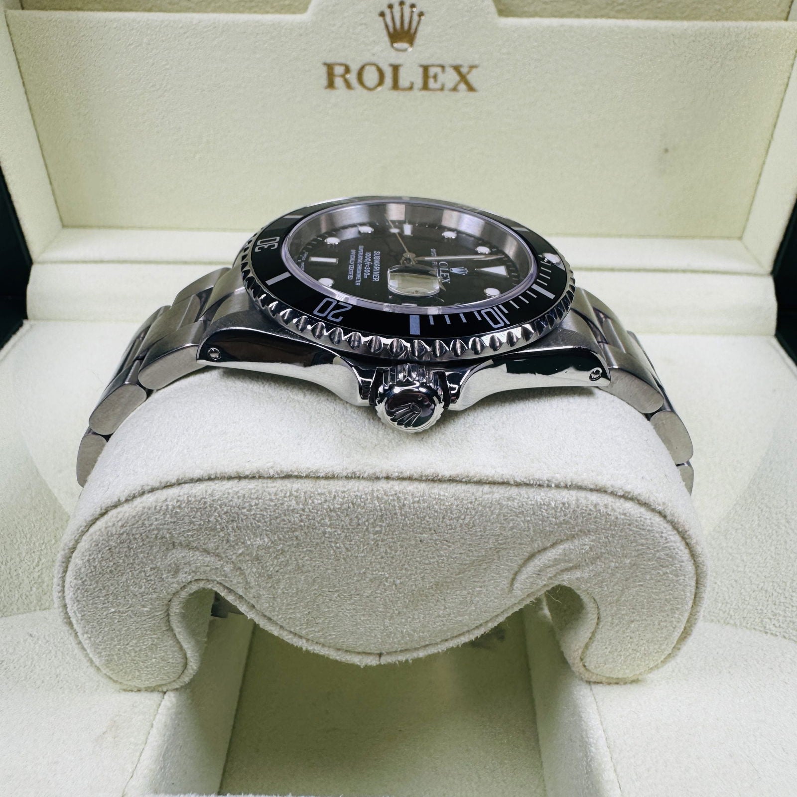 Rolex Submariner 16610 - JJW Watches